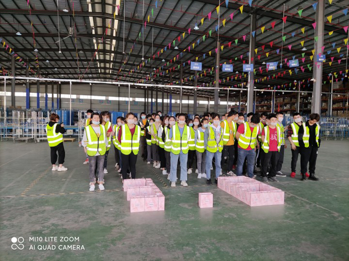 春风十里,不如明升国际有你